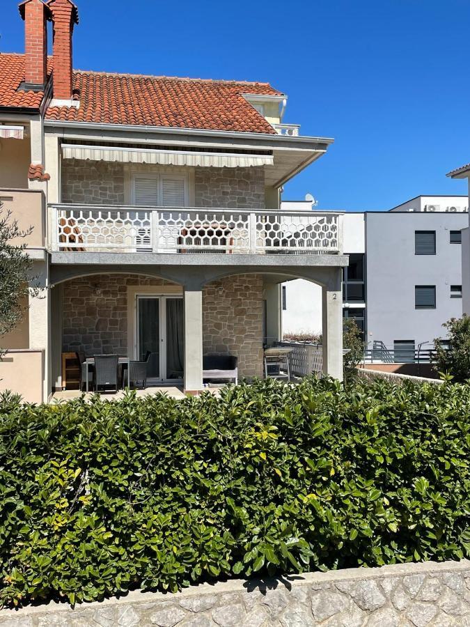 Duplex Appartment Luna Krk Town Kültér fotó